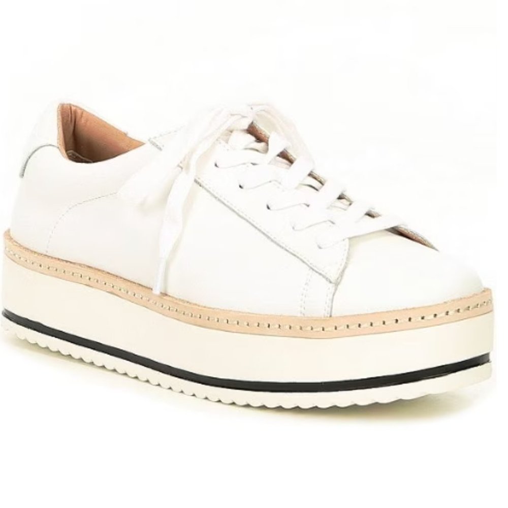 NWOT Chelsea & Violet Minie Leather Platform Lace-Up Sneakers - SIZE 8